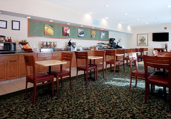 Fairfield Inn And Suites By Marriott Houston Зе-Вудлендс Ресторан фото